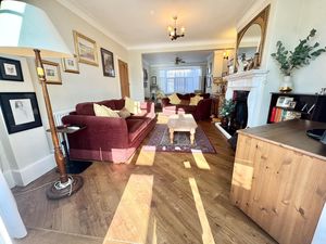 Photo 8- click for photo gallery